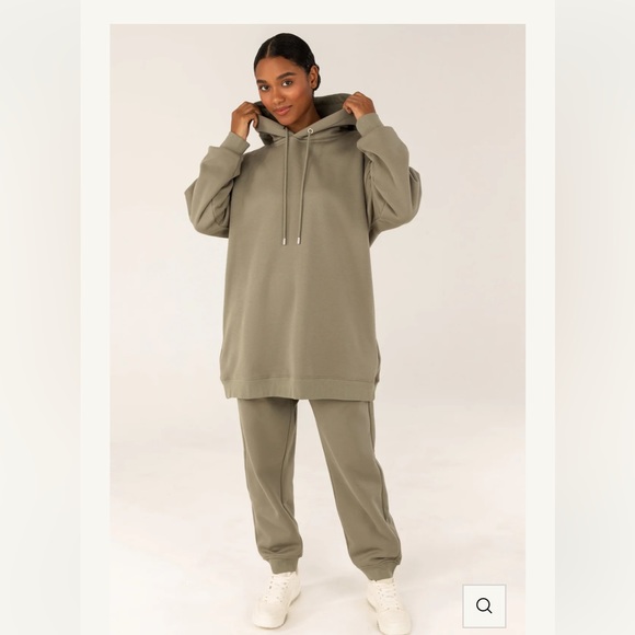 BRAND NEW ESSENTIALS sage green 2 piece hoodie jogger oversized 100% cotton set - Picture 2 of 9